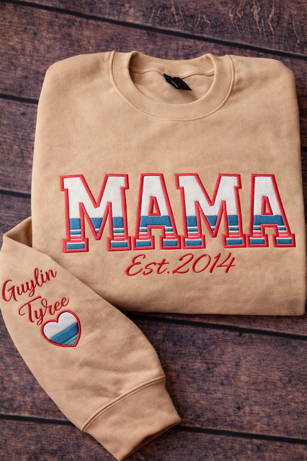 Signature MAMA Sweatshirt